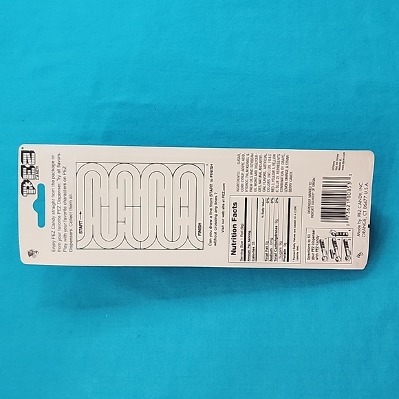 BNIB Disney Goofy Pez Dispenser with Candy - Picture 4 of 8